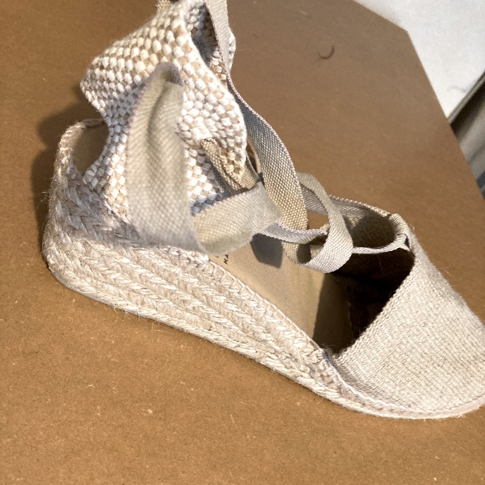 Espadrilles, Diego brand, size 39 made on Spain, linen fabric toe front / ties
